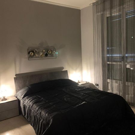 “L' Angolo Dei Sogni” Apartment Casale Monferrato Kültér fotó
